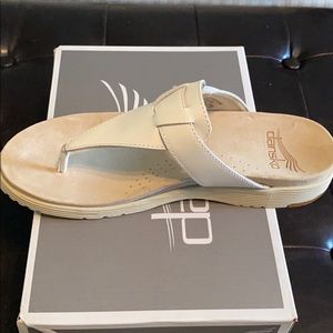 Dansko Cece Full Grain
